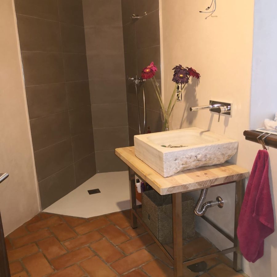 Reforma de baño para Clínica de Estética 4