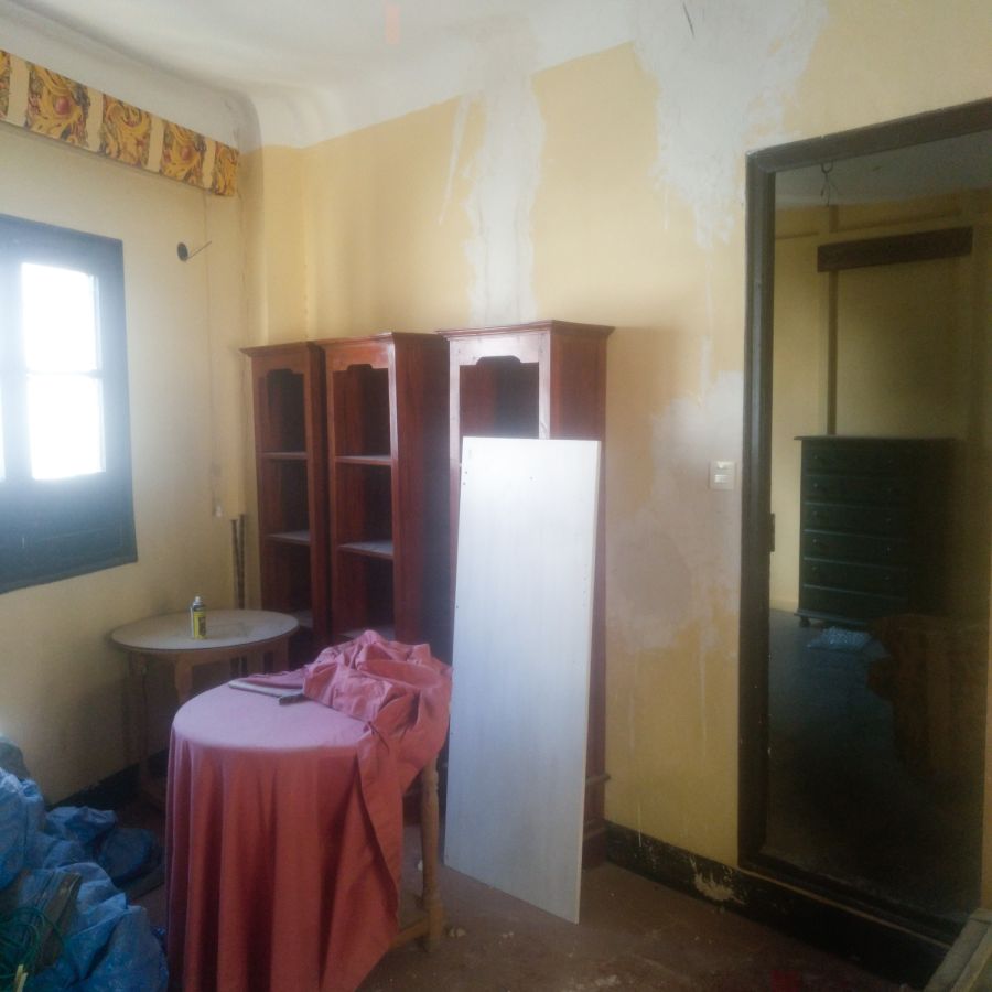 Reforma de apartamento con recuperación de techos de madera 2
